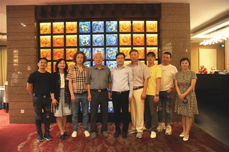 WDCM上传图片 WDCM上传图片